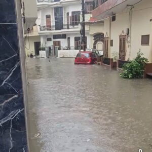मवाना नगर पालिका के दावों की पहली बारिश में ही खुली पोल, 41 लाख के सफाई बजट पर उठे सवाल