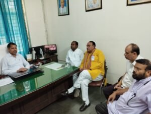 कृषक इंटर कॉलेज मवाना के वरिष्ठ प्रवक्ता की अवशेष ग्रेच्युटी का मामला तूल पकड़ा, डीआईओएस ने पटल सहायक का वेतन रोका