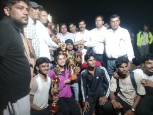 70वीं जनपदीय माध्यमिक विद्यालयीय एथलेटिक्स प्रतियोगिता का शानदार समापन: “खेल है तो मेल है, वरना जीवन बेमेल है”