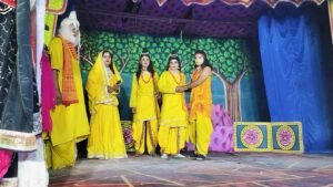 हस्तिनापुर रामलीला में अमर ‘भरत मिलाप’ और दिल दहला देने वाले ‘सीता हरण’ का अद्भुत मंचन: भाजपा नेता विनोद खटीक मुख्य अतिथि के रूप में रहे मौजूद, कमेटी ने किया भव्य सम्मान!